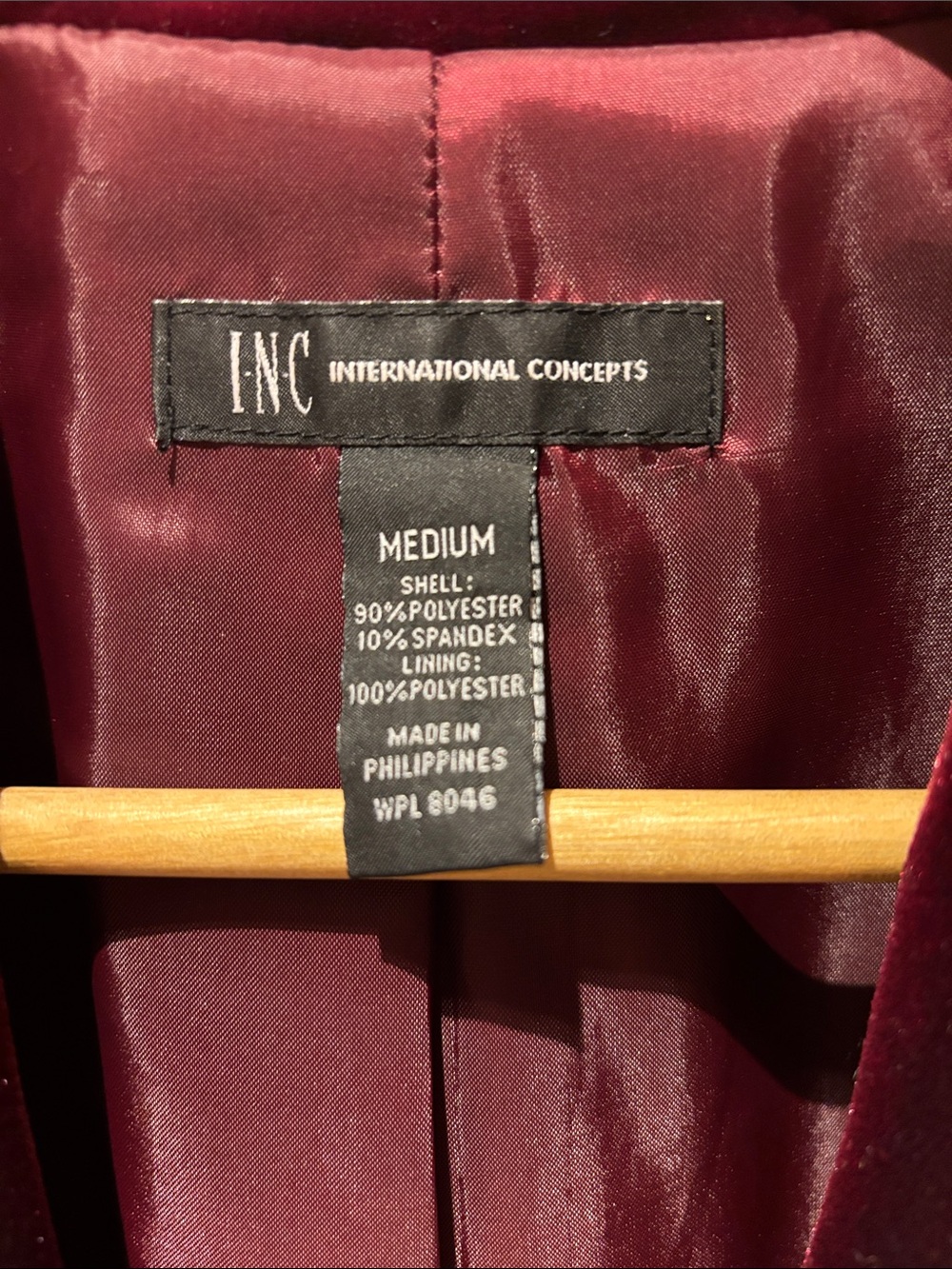 INC International Concepts Velvet Shawl Collar Blazer in Burgundy - Picture 4 of 7